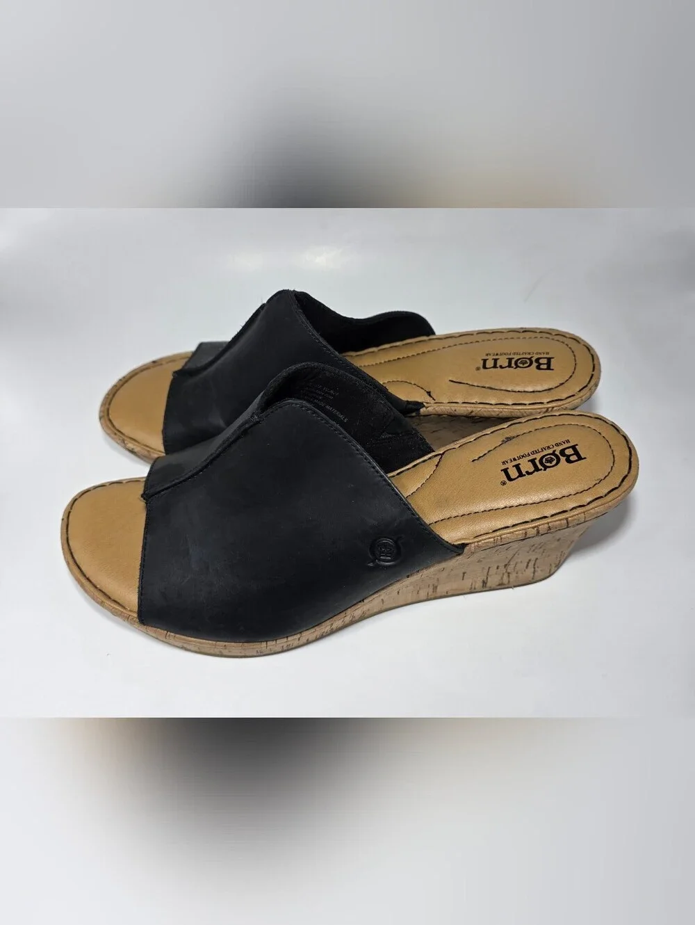 Born comfortable black